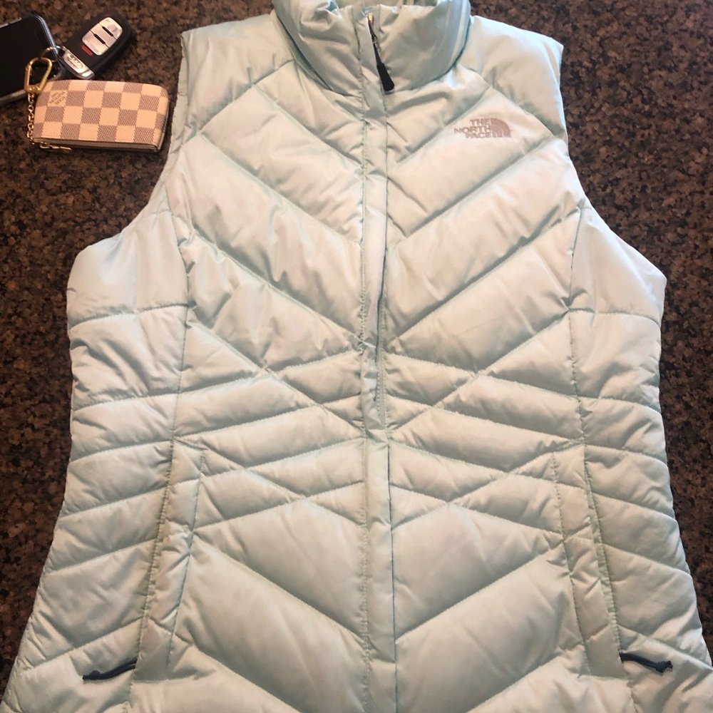 NorthFace teal vest